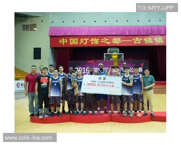 骑士与勇士荣耀之夜颁奖典礼盛况回顾与精彩瞬间分享 骑士与勇士荣耀之夜颁奖典礼盛况回顾与精彩瞬间分享