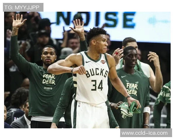 雄鹿球星安特托昆博恢复良好，预计将在季后赛复出